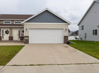 943 29th Ave W, West Fargo, ND 58078