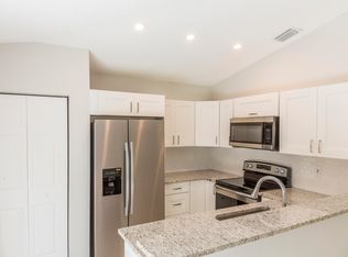 705 W Key West St, Boynton Beach, FL 33426