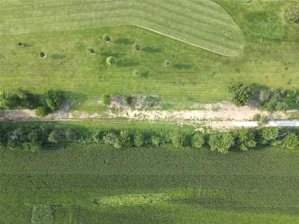 19th Ave, Van Horne, IA 52346