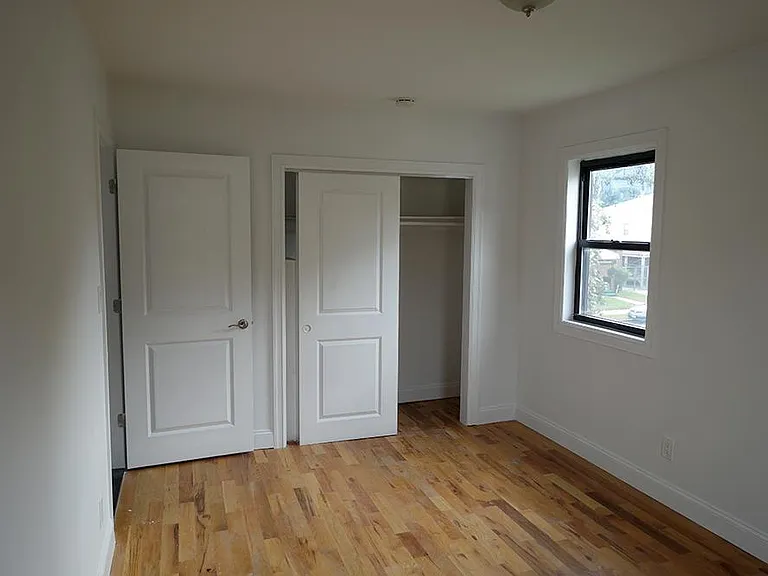13524 223rd St #2 — Photo 7