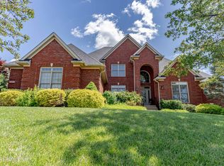 13005 Ridgemoor Dr, Prospect, KY 40059