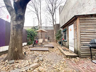 Rented by RealTegrity NY LLC