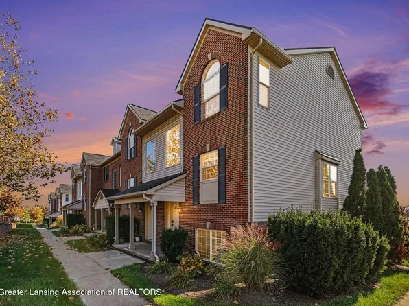 1411 Academy Ln, Lansing, MI 48906