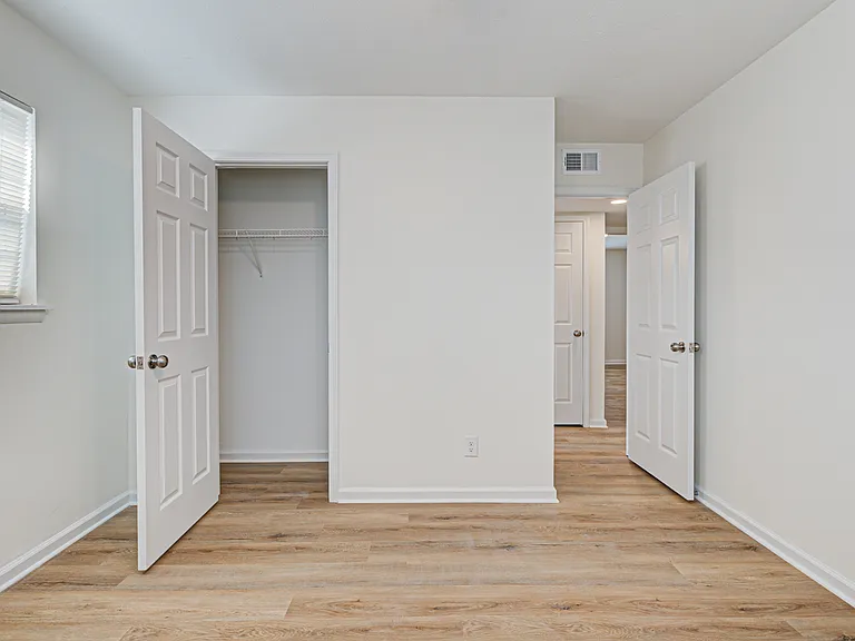 2912 Brinkey Way — Photo 7