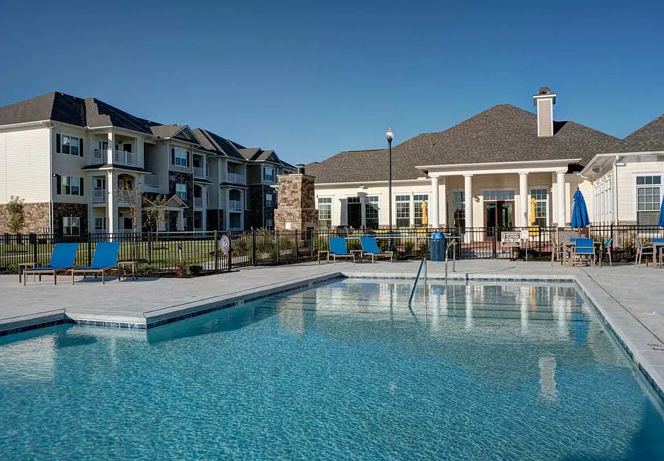 Esplanade at Stonebridge Village Apartments