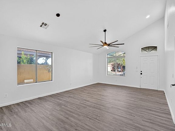 5th image of 46039 W AMSTERDAM Road