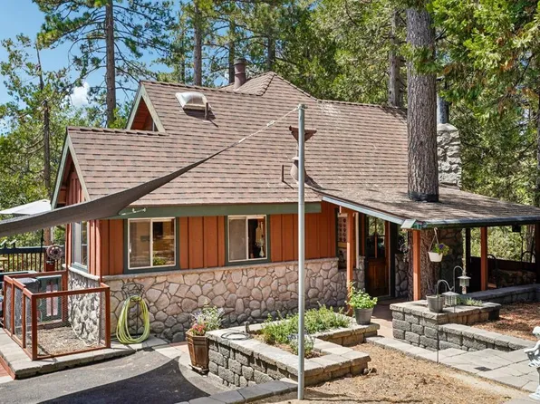 25447 Marion Ridge Dr, Idyllwild, CA 92549