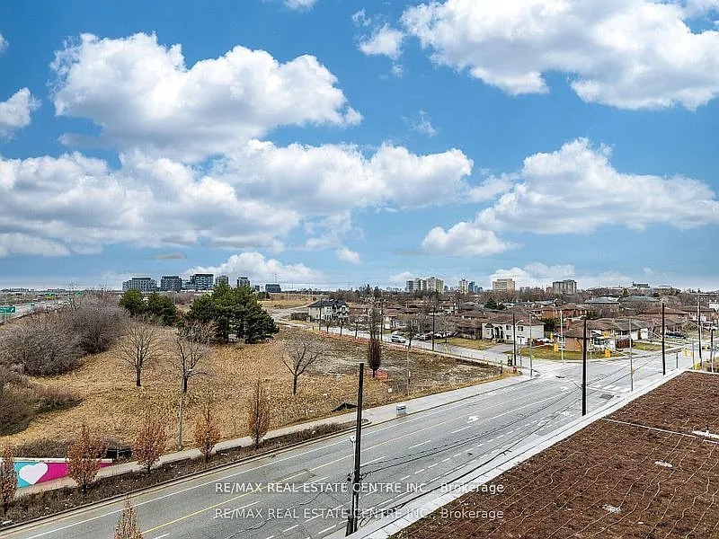 2 bed, $2,400 — Photo 2