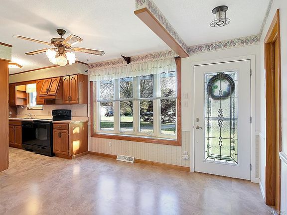 3rd image of 4980 Ledge Ln