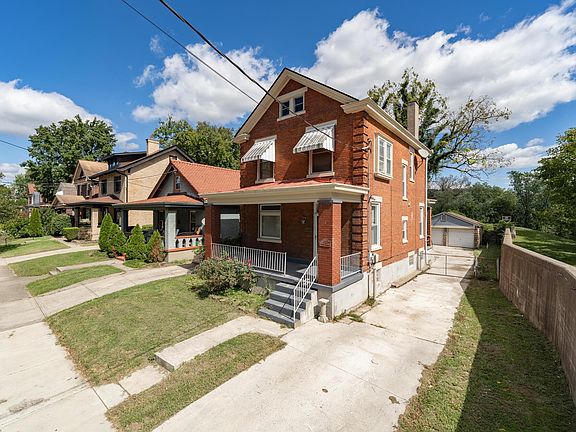 2nd image of 2224 Oakland Ave