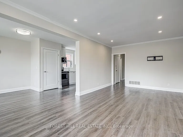 11 Markdale Ave #1 — Photo 4