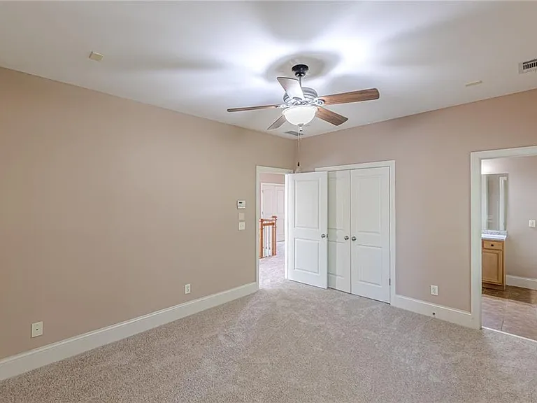 1645 Woodward Way — Photo 60