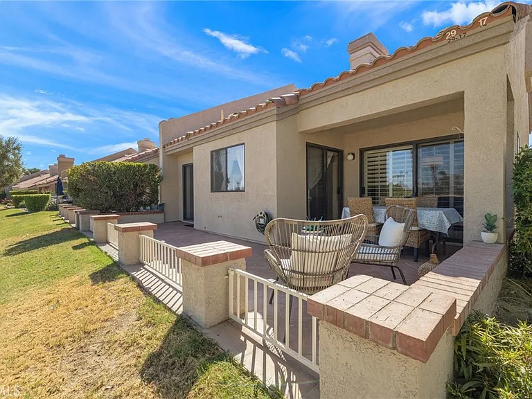 41961 Preston Trl — Photo 30