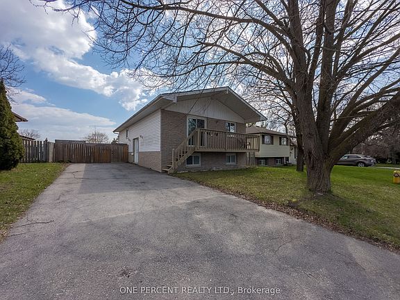 2nd image of 211 Reid St