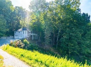 328 Braly Path, Dallas, GA 30132