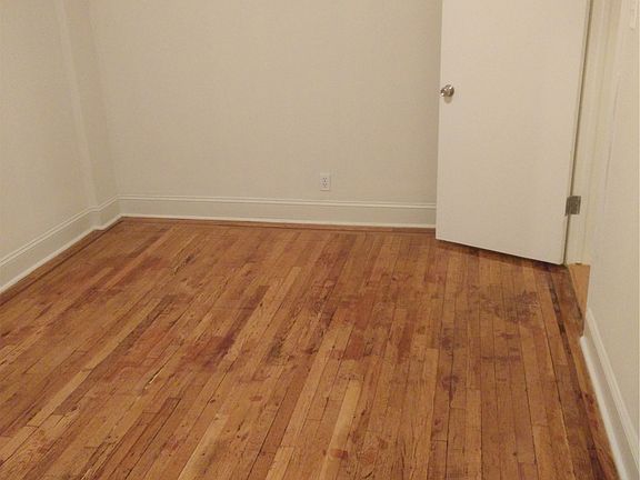 2nd image of 864 60th St APT B3