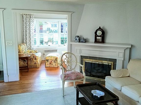 5th image of 118 Dover Pkwy