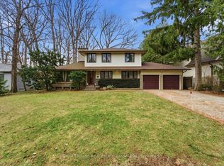 95 Oakes Dr, Mississauga, ON L5G3M2