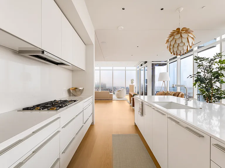 1747 Leonard St #2301 — Photo 6