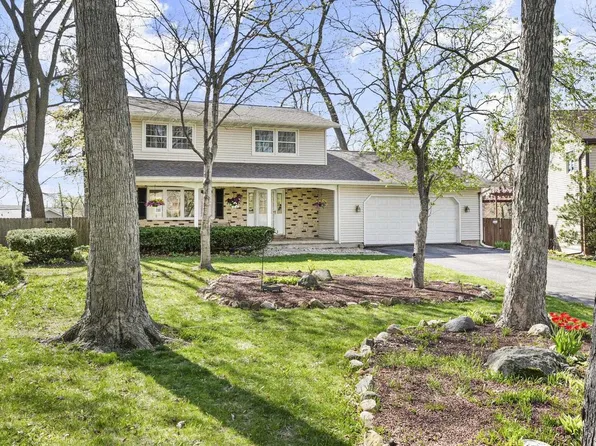 1637 Deerwood Drive, Madison, WI 53716