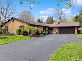 2940 Rhett Dr, Dayton, OH 45434