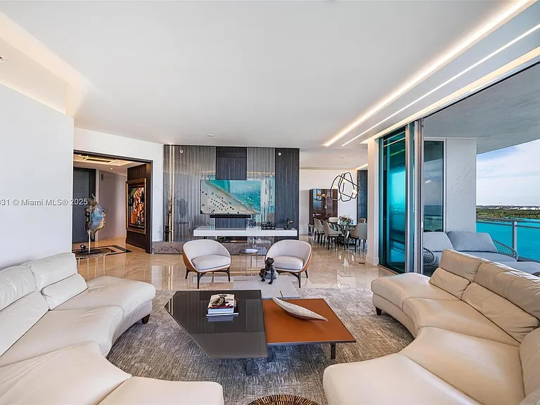 10295 E Collins Ave #1509 — Photo 8