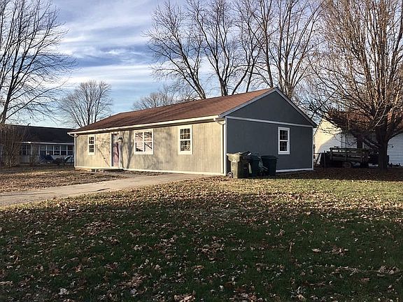 2nd image of 136 Hitchcock Dr