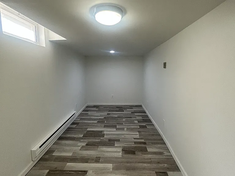 34 Bedford Ave #1 — Photo 6