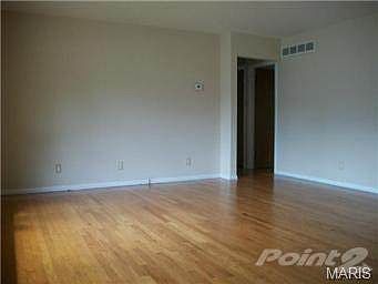 3rd image of 6401 Kingsway Dr