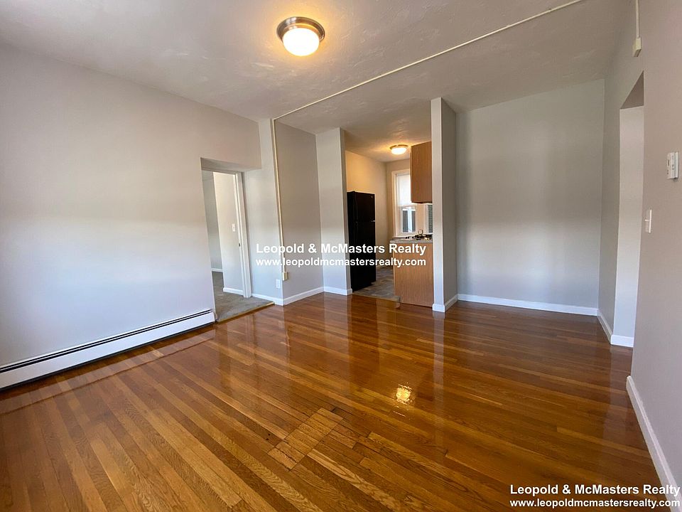 1st image of 8 Hyde Park Ave #3
