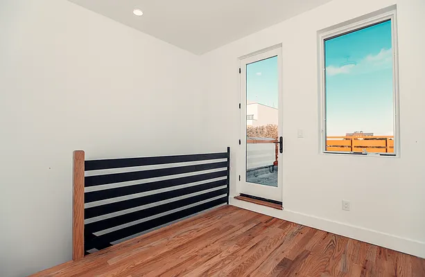 Rented by YHT Management Inc. | media 25