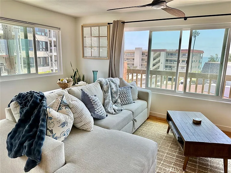 409 Arenoso Ln #12 — Photo 38