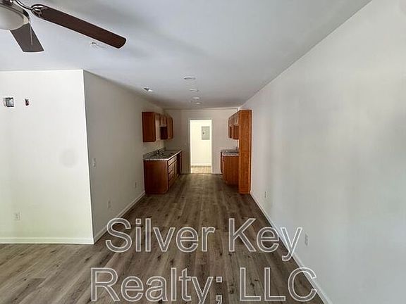 5th image of 1515 W Madison Ave #3A