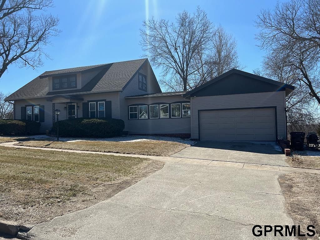 643 E Sherman St, West Point, NE 68788 | Zillow