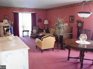 17 Willowwood Ct, Columbus, NJ 08022