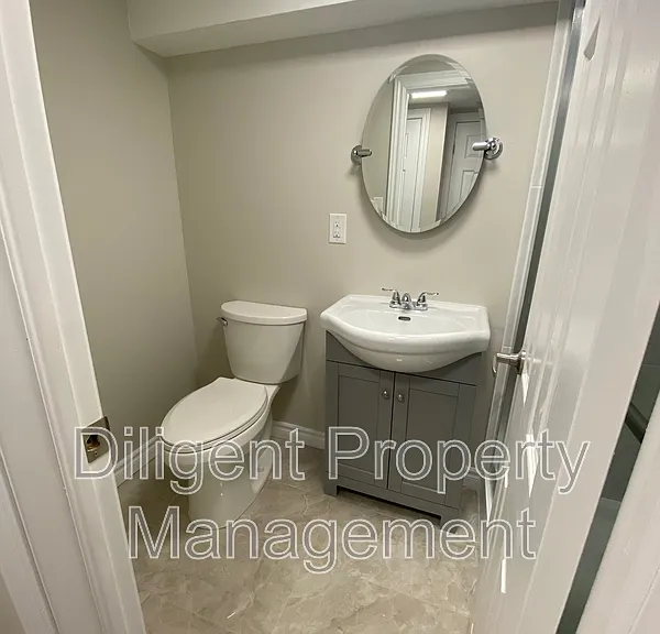 1528 Redwood Dr #LOWER — Photo 13