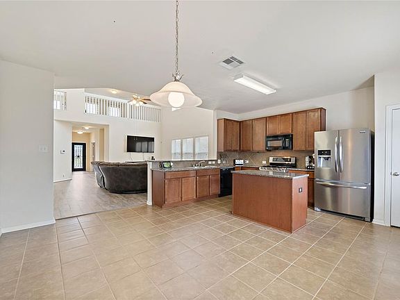 5th image of 2314 Ruby Dr