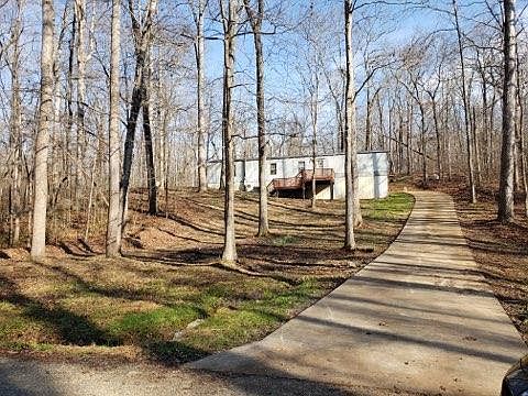 1st image of 250 Swan Loop