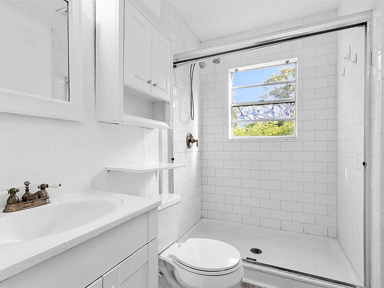19355 Forest Lane Cir — Photo 18