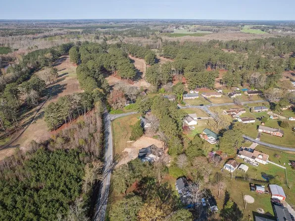 23205 Scottswood Dr, Franklin, VA 23851