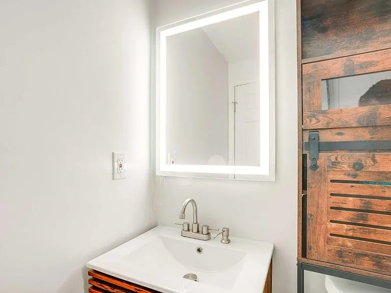 68 Skunk Hollow Ln #B — Photo 3