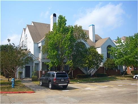 4th image of 14550 Fonmeadow Dr APT 1206