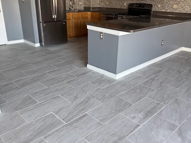 16400 N Park Dr #418 — Photo 1