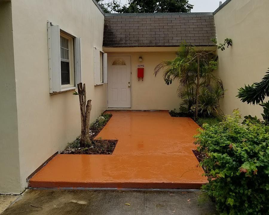Front of Condo