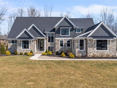 1807 Jager Blvd, Westlake, OH, 44145