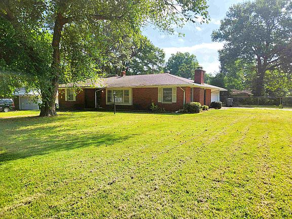 2nd image of 4070 Spiegel Dr