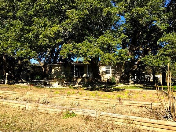 2nd image of 18308 Lake Oaks Dr