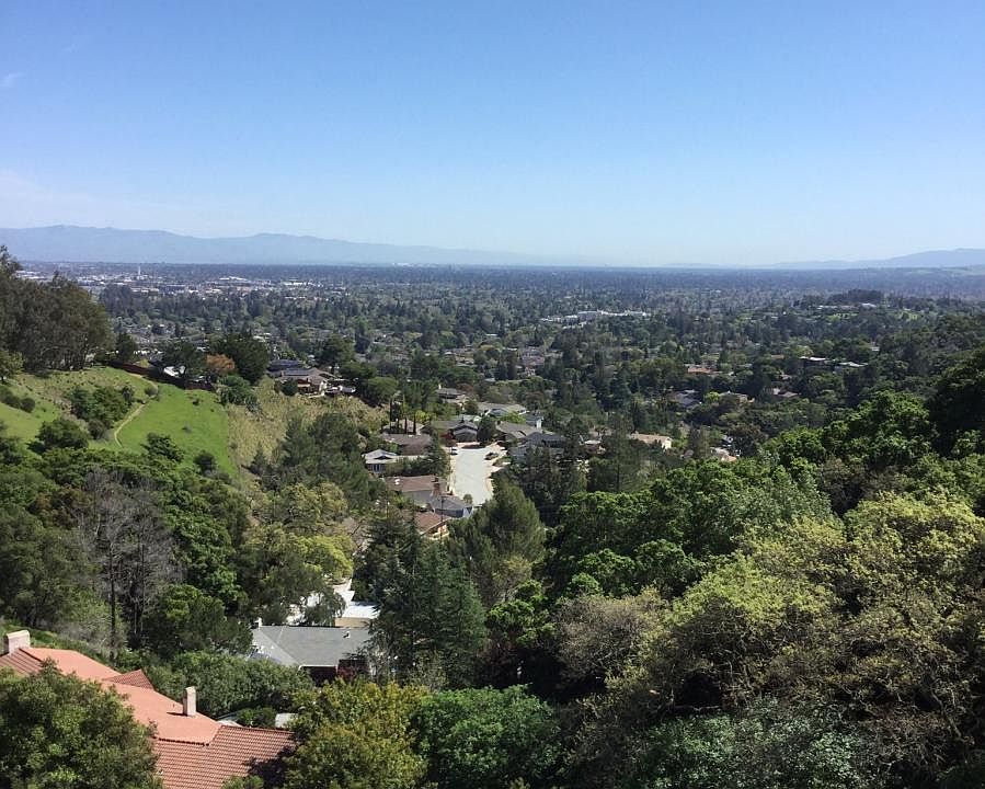 2nd image of 405 Portofino Dr APT 1