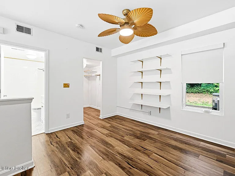 2745 Grinstead Dr #103 — Photo 14