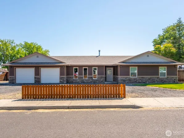 870 NW C Street, Ephrata, WA 98823